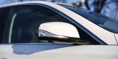 Маршрут с учетом ям. Jaguar XE против Infiniti Q50. Фотослайдер 1