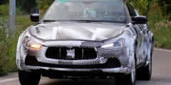 Maserati Levante поступит в продажу в конце 2015 года. Фотослайдер 0