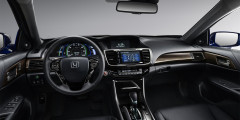 Honda обновила гибридный Accord. Фотослайдер 0