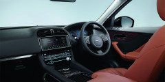 «Внутренняя конкуренция Jaguar с Land Rover исключена». Фотослайдер 2