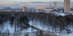 Проект, по сообщению правительства Москвы, предусматривает «сохранение и дальнейшее благоустройство» существующих парков и создание около 20 га новых озелененных территорий.
