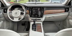 Златан спокоен. Тест-драйв седана Volvo S90. Фотослайдер 5
