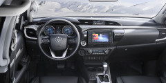 В России начались продажи нового пикапа Toyota Hilux. Фотослайдер 0