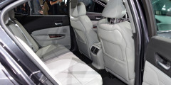 Acura представила седан TLX. Фотослайдер 0