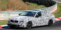 BMW тестирует новое поколение 5-Series на Нюрбургринге. Фотослайдер 0