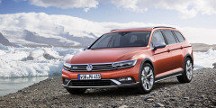 Новый Volkswagen Passat получил вседорожную версию. Фотослайдер 1