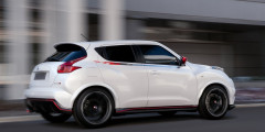 Замшевое безумие. Тест-драйв Nissan Juke Nismo RS. Фотослайдер 5