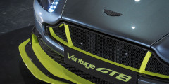 Aston Martin Vantage получил трековую версию. Фотослайдер 0