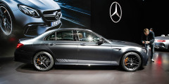 Mercedes-Benz представил самый быстрый E-Class в истории . Фотослайдер 0