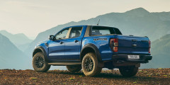 Ford показал экстремальную версию пикапа Ranger Raptor для Европы