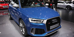 Audi добавила мощности кроссоверу RS Q3. Фотослайдер 0