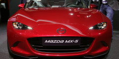 Сверхлегкая Mazda MX-5 появится на рынке в июле 2015 года. Фотослайдер 0