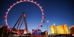 С марта 2014 года самым высоким (167,5 м) и самым дорогим ($180 млн) колесом в мире является High Roller в Лас-Вегасе. Оно располагается рядом с тремя известными казино: Caesars Palace, Flamingo Las Vegas и The Quad Resort & Casino.
