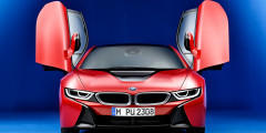 BMW анонсировала российские продажи гибрида i8 с лазерными фарами . Фотослайдер 0