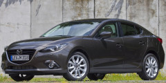 Названы цены и комплектации Mazda3 . Фотослайдер 0