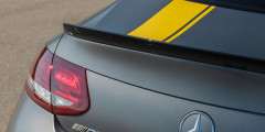 Mercedes показал спецверсию самого быстрого C-Class . Фотослайдер 0