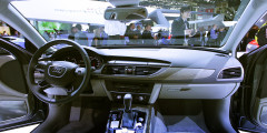 Audi A6 оснастили матричными фарами и новыми моторами. Фотослайдер 0