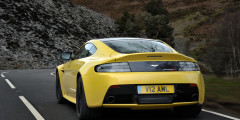 Aston Martin представил самый быстрый  Vantage. Фотослайдер 0