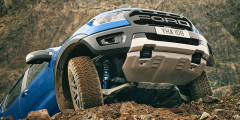 Ford показал экстремальную версию пикапа Ranger Raptor для Европы