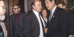 С марта 1994 года по июль 1996 года Тулеев возглавлял Законодательное собрание Кемеровской области. В 1996 году стал кандидатом на выборах президента России, но перед первым туром снял свою кандидатуру в пользу лидера КПРФ Геннадия Зюганова (на фото слева).
