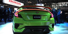 Honda показала предвестника нового Civic. Фотослайдер 0