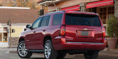 Объявлены рублевые цены на новый Chevrolet Tahoe. Фотослайдер 0