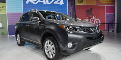 Toyota RAV4 – миллион без малого. Фотослайдер 0