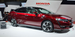 Honda представила серийную версию нового водородного автомобиля. Фотослайдер 0
