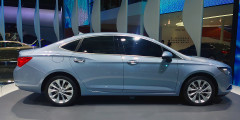 Новую Opel Astra показали на примере Buick Verano. Фотослайдер 0