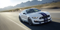 Ford рассекретил самый мощный Mustang. Фотослайдер 0