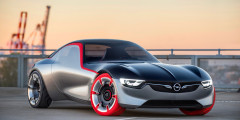 Opel показал концептуальное купе GT . Фотослайдер 0