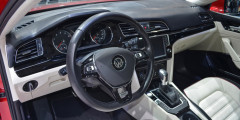 Volkswagen создал четырехдверное купе меньше Passat CC. Фотослайдер 0