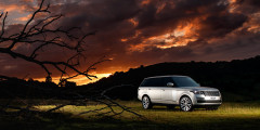 Land Rover показал обновленный внедорожник Range Rover - Гибрид
