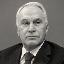 Юрий Ковальчук