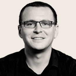 Макс Крайнов