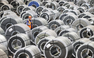 Один из крупнейших производителей стали сократит управленцев на 10%