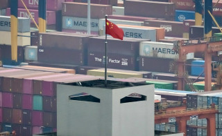 Импортеры из Китая предупредили о росте цен из-за ослабления рубля