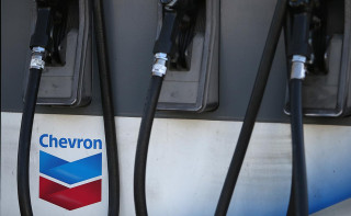 Bloomberg узнал о тайном разрешении Chevron при Байдене обходить санкции