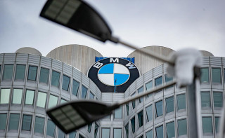 BMW отзовет сотни тысяч машин из-за угрозы возгорания