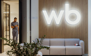 Wildberries опроверг обсуждение покупки «Еаптеки»