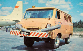 Штаб, снегоход, броневик и другие. 6 самых необычных версий «Буханки»