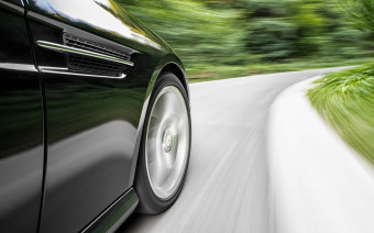 Что такое торможение двигателем и как правильно его применять