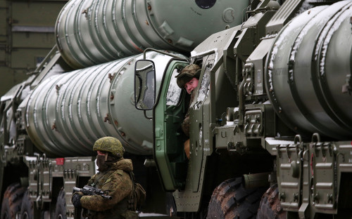 Зенитные управляемые ракеты системы С-400