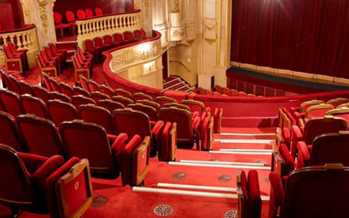 Фото: Bernard Richebe / theatreedouard7.com