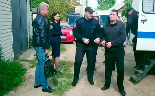 Александр Агеев (справа)
