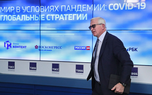 Александр Шохин