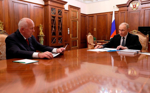 Сергей Чемезов и Владимир Путин