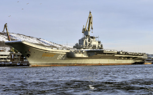 Тяжелый авианесущий крейсер &laquo;Адмирал Кузнецов&raquo;