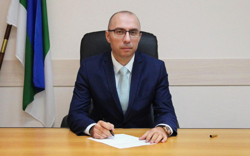 Валерий Серов