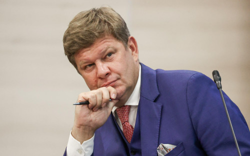 Дмитрий Губерниев